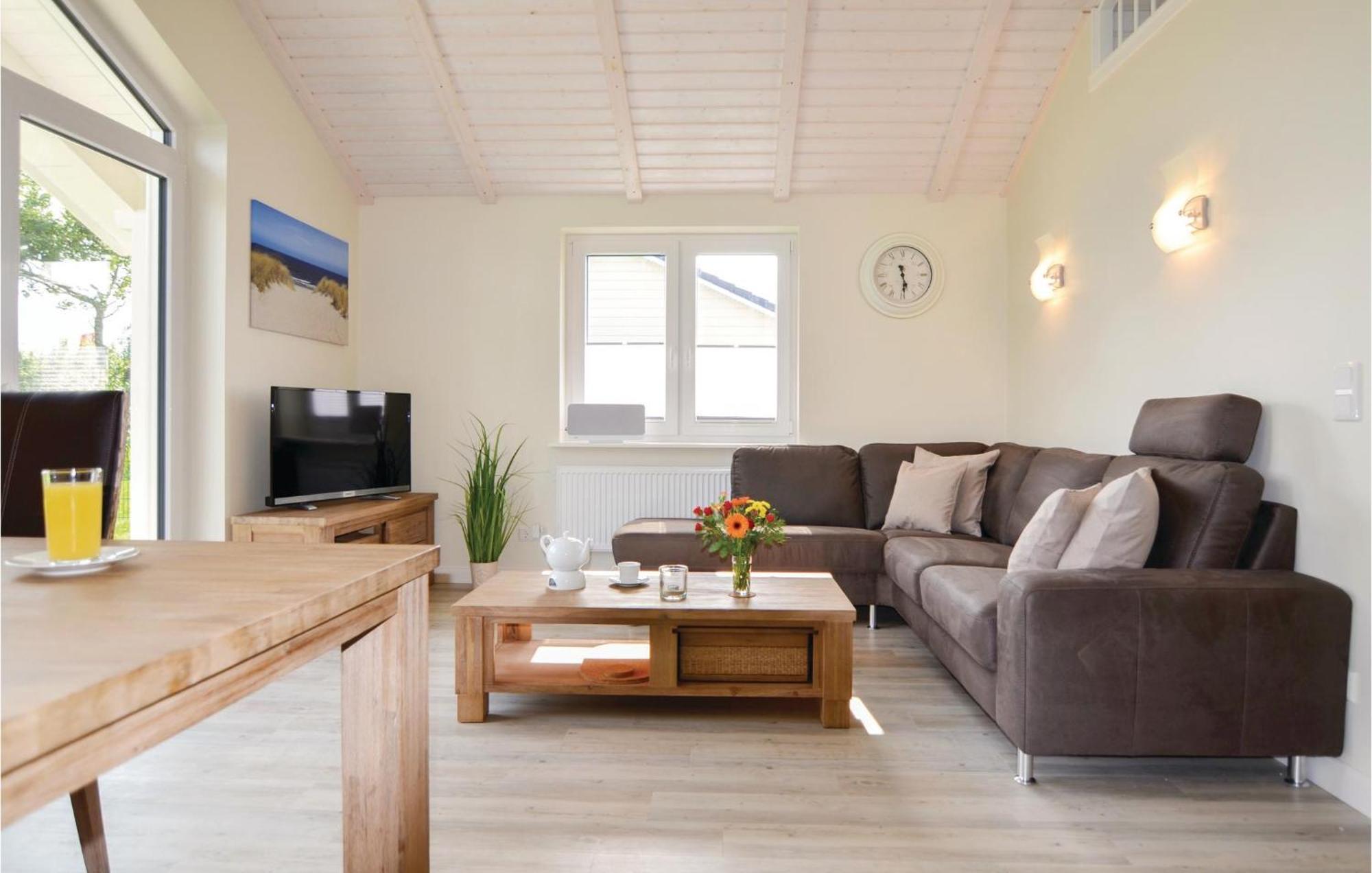 Awesome Home In Dagebuell With Kitchen ภายนอก รูปภาพ